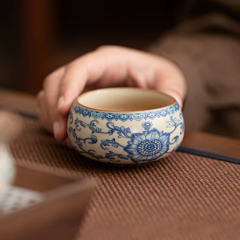CHINESE TEACUP