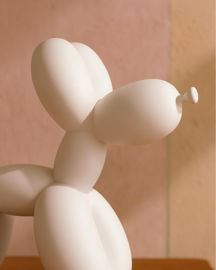 BALLOON DOG FIGURE